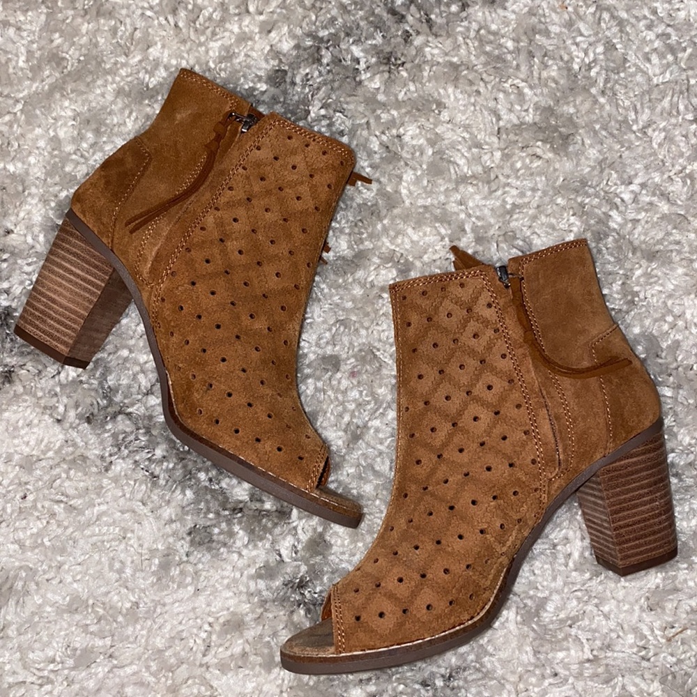 🍁HP🍁Toms Open Toe Bootie Never Been Worn - Picture 2 of 8